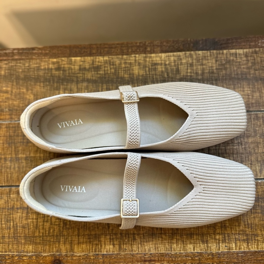 VIVAIA Women's Beige Mary Jane Flats